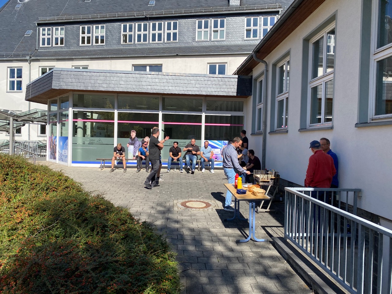 Traditionelles Grillen mit unseren Meisterschülern